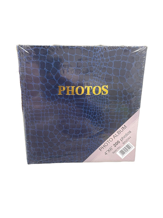 Quality Photo album 4”x6” 200 photos old model (pack of 1)